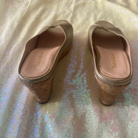 Taryn Rose | Selinda | wedge slip on sandals | Champagne Gold | 7.5 - Picture 5 of 5